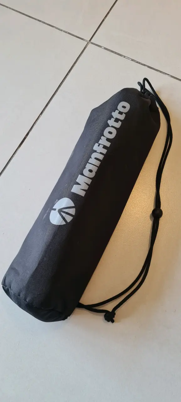 Trípode Manfrotto Element MKELE55GY-BH para fotografía - 3