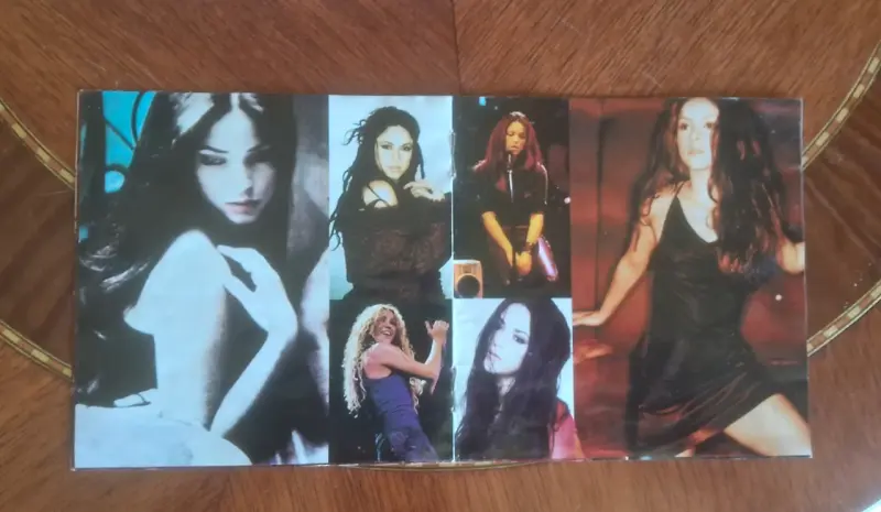CD Shakira - Grandes Éxitos (Edición Especial) - 2