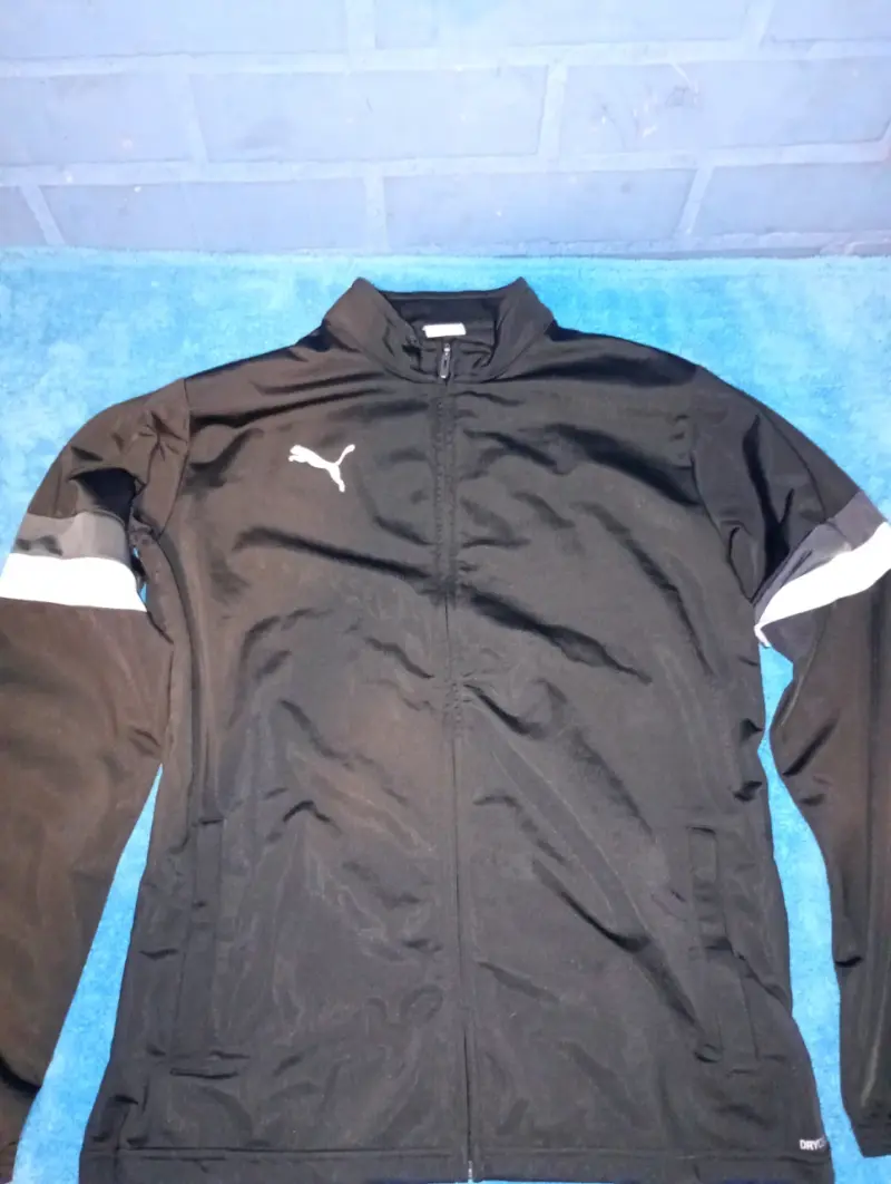 Chaqueta deportiva negra Puma talla L - 1