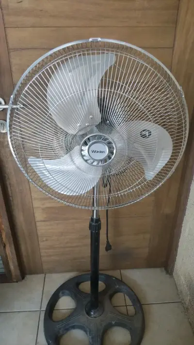 Ventilador de pie Würden con altura ajustable - miniatura 1