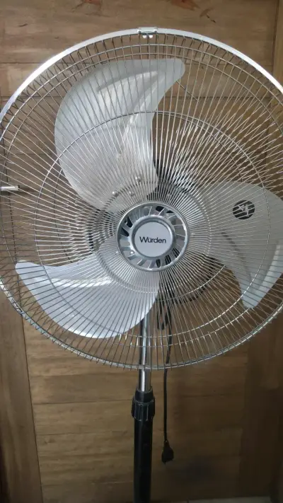 Ventilador de pie Würden con altura ajustable - miniatura 2