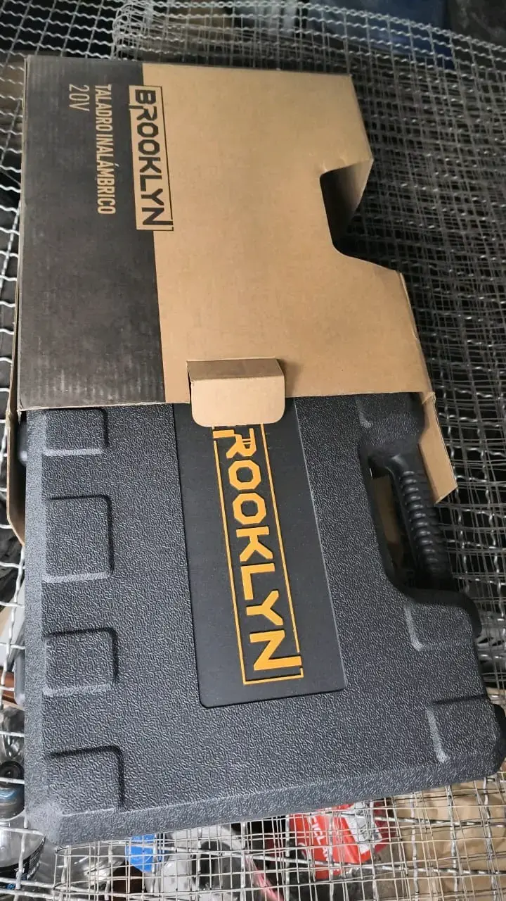 Taladro Inalámbrico Brooklyn 20V con Accesorios - 4