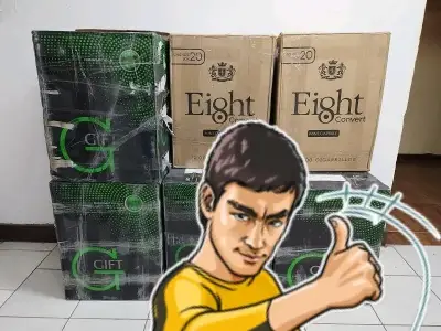 Cajas de cigarrillos Gift y Eight Convert - miniatura 1