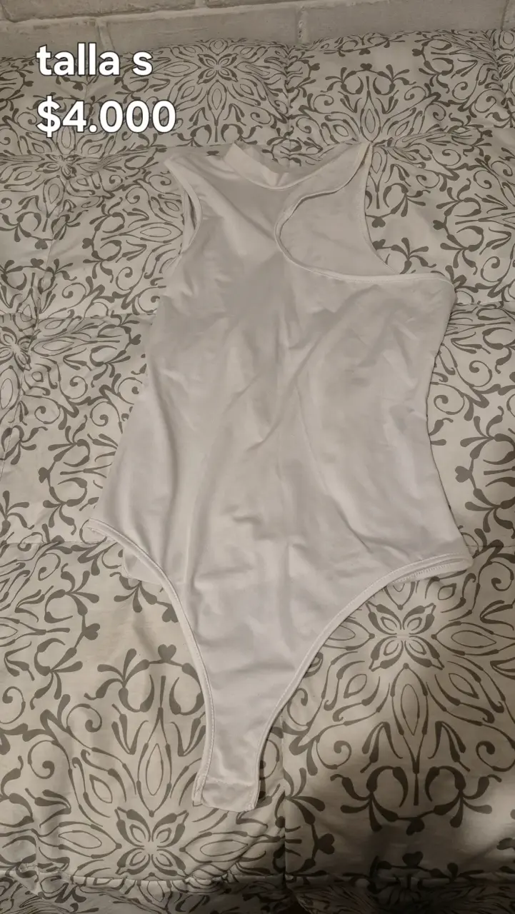 Body blanco sin mangas talla S
