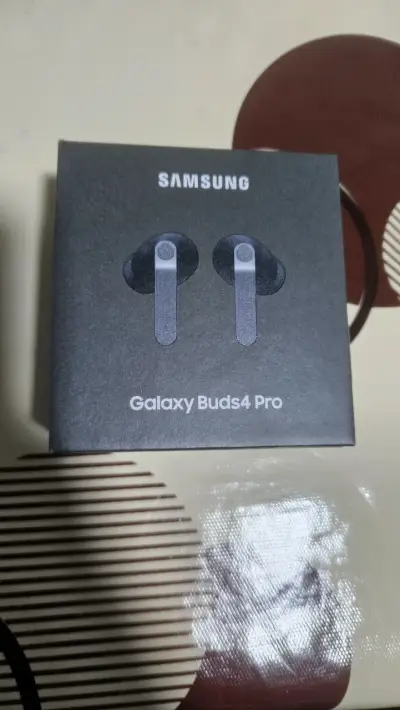 Samsung galaxy buds 4 pro - miniatura 1