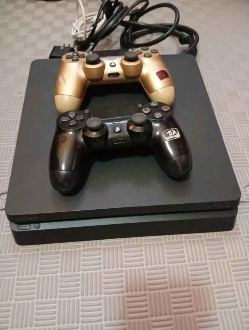 Consola PS4 Slim con Minecraft y 2 controles - 2