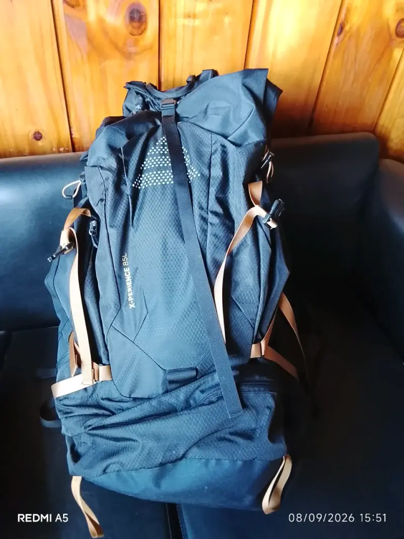 Mochila de senderismo ajustable negra - 2