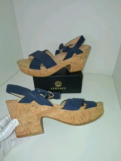 Sandalias de plataforma azul con corcho Bimba y Lola - miniatura 1