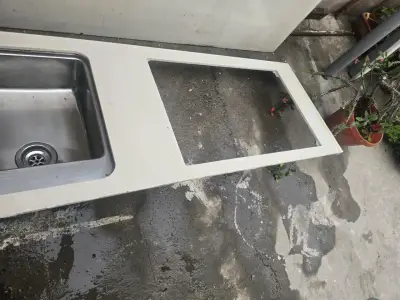 Cubierta de cocina con lavaplatos doble - miniatura 4