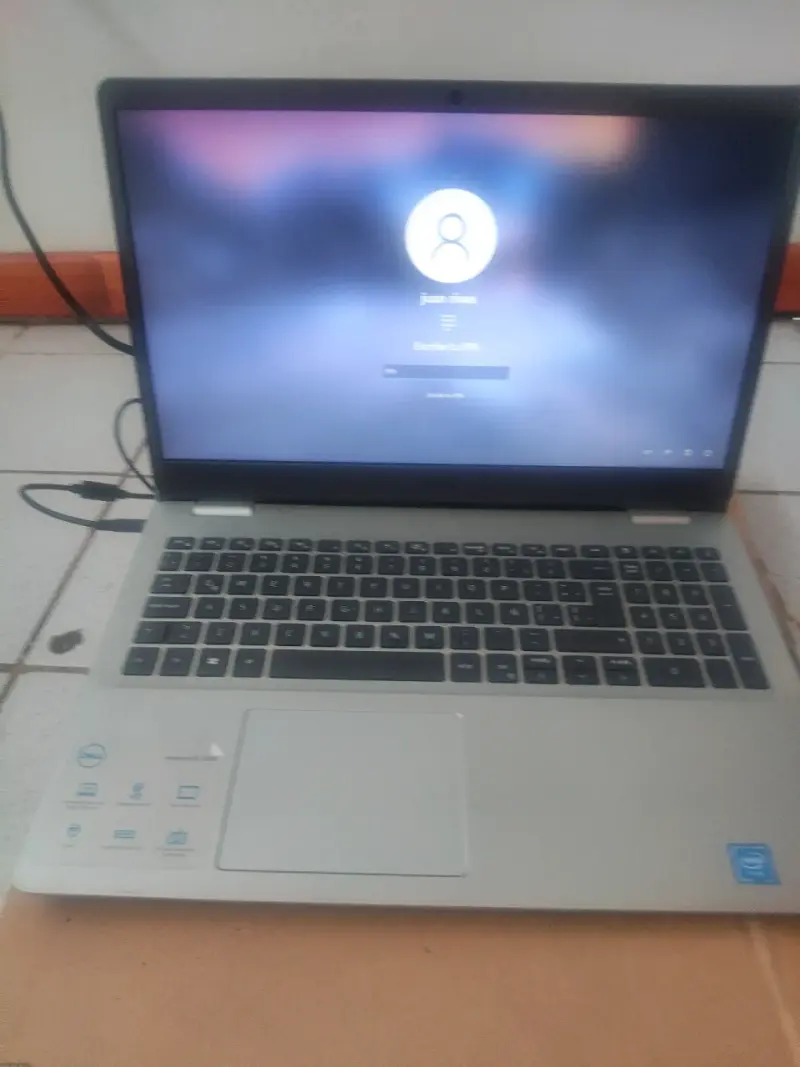 Laptop Dell Inspiron 15 3000 Intel Core i5 - 2
