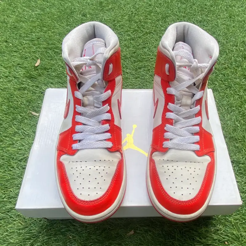 Zapatillas Air Jordan rojo con blanco - 2