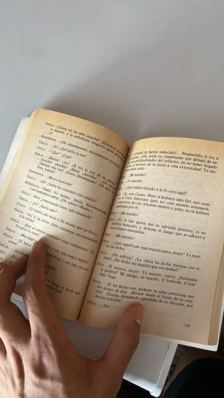 Libro Otelo, Romeo y Julieta de William Shakespear - 3