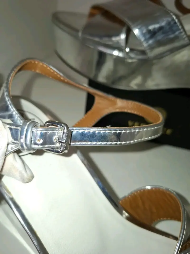 Sandalias de plataforma plateadas Bimba lola - 2