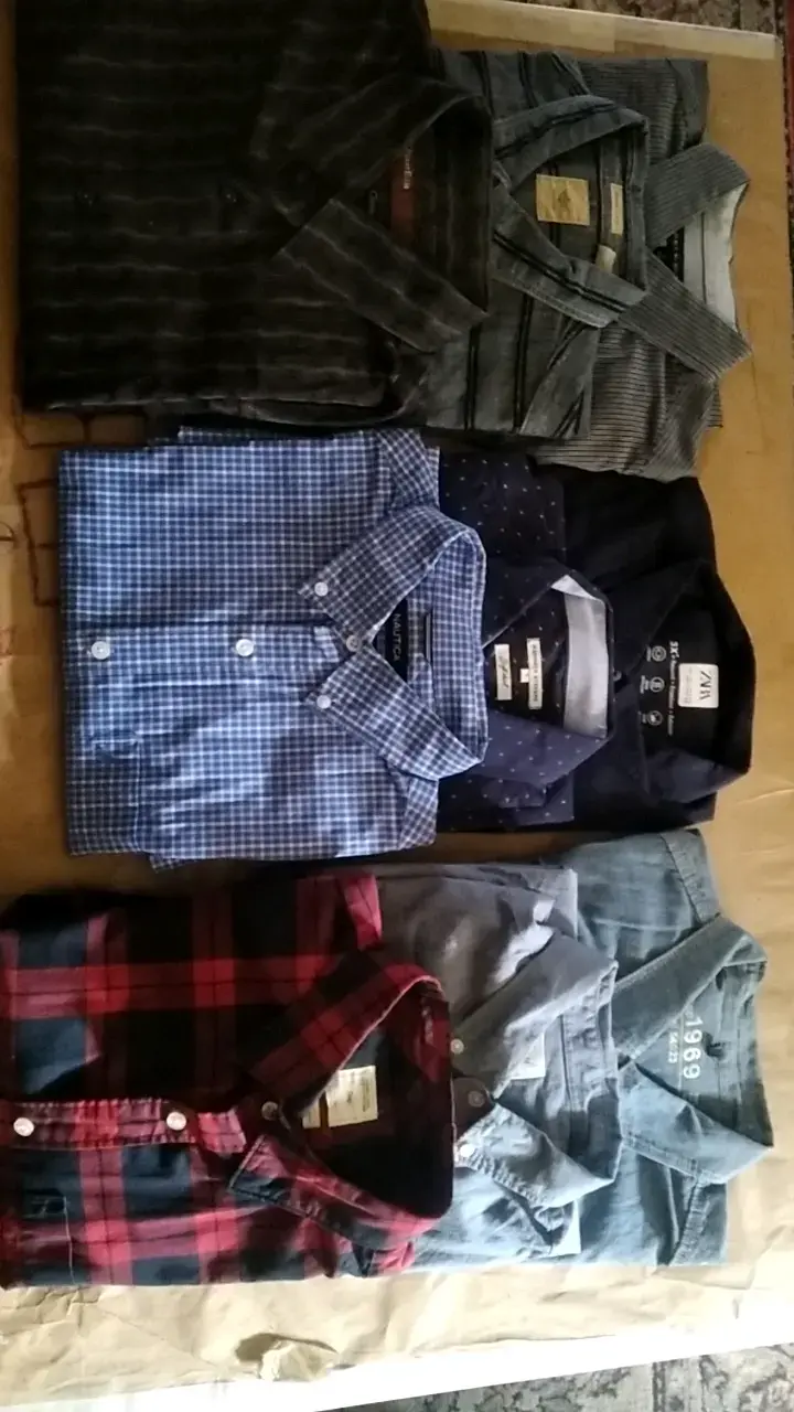 Lote de 9 camisas de hombre variadas - 1