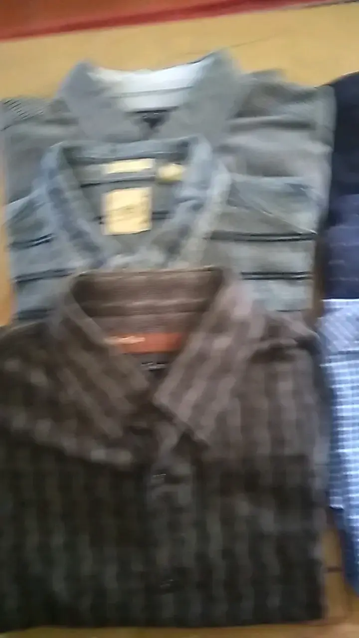 Lote de 9 camisas de hombre variadas - 2