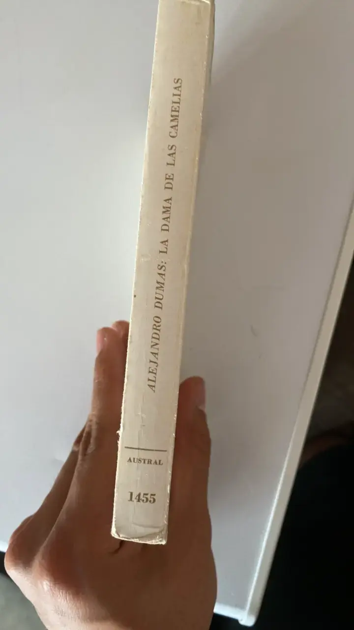 Libro 'La Dama de las Camelias' de Alejandro Dumas - 2