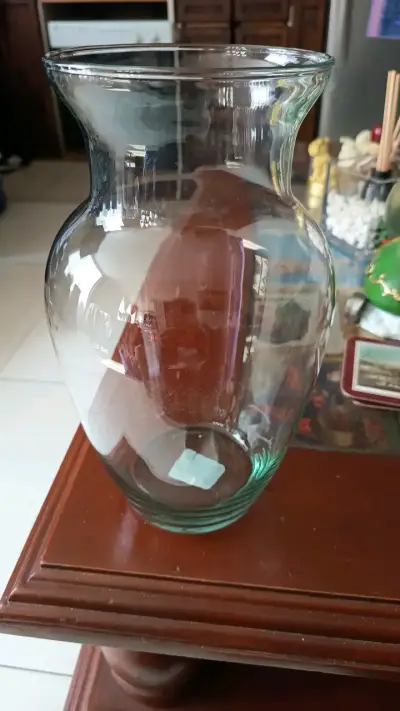 Florero de vidrio transparente elegante - miniatura 2