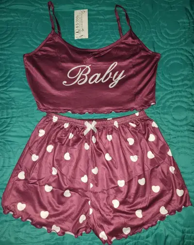 Conjunto de pijama de mujer - miniatura 2