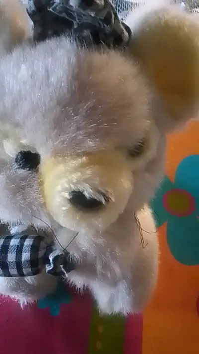 Peluche de oso con moño a cuadros - miniatura 1