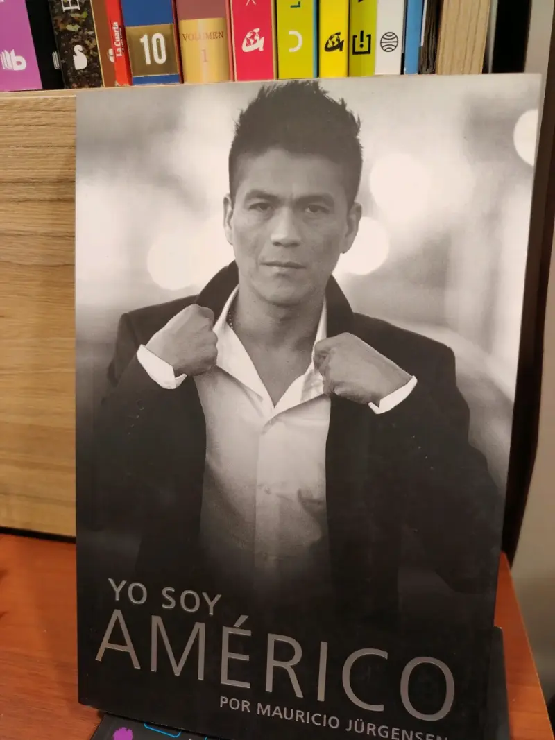 Libro 'Yo Soy Américo' por Mauricio Jürgensen - 1