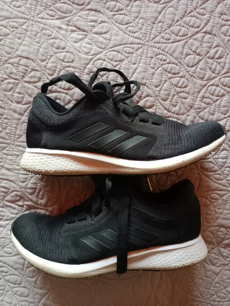 Zapatillas deportivas negras Adidas para correr - 3