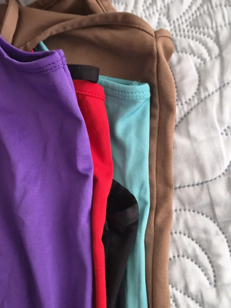 Lote de tops de tirantes en varios colores - 2