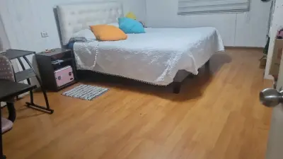 Vendo casa con local comercial actibo - miniatura 1