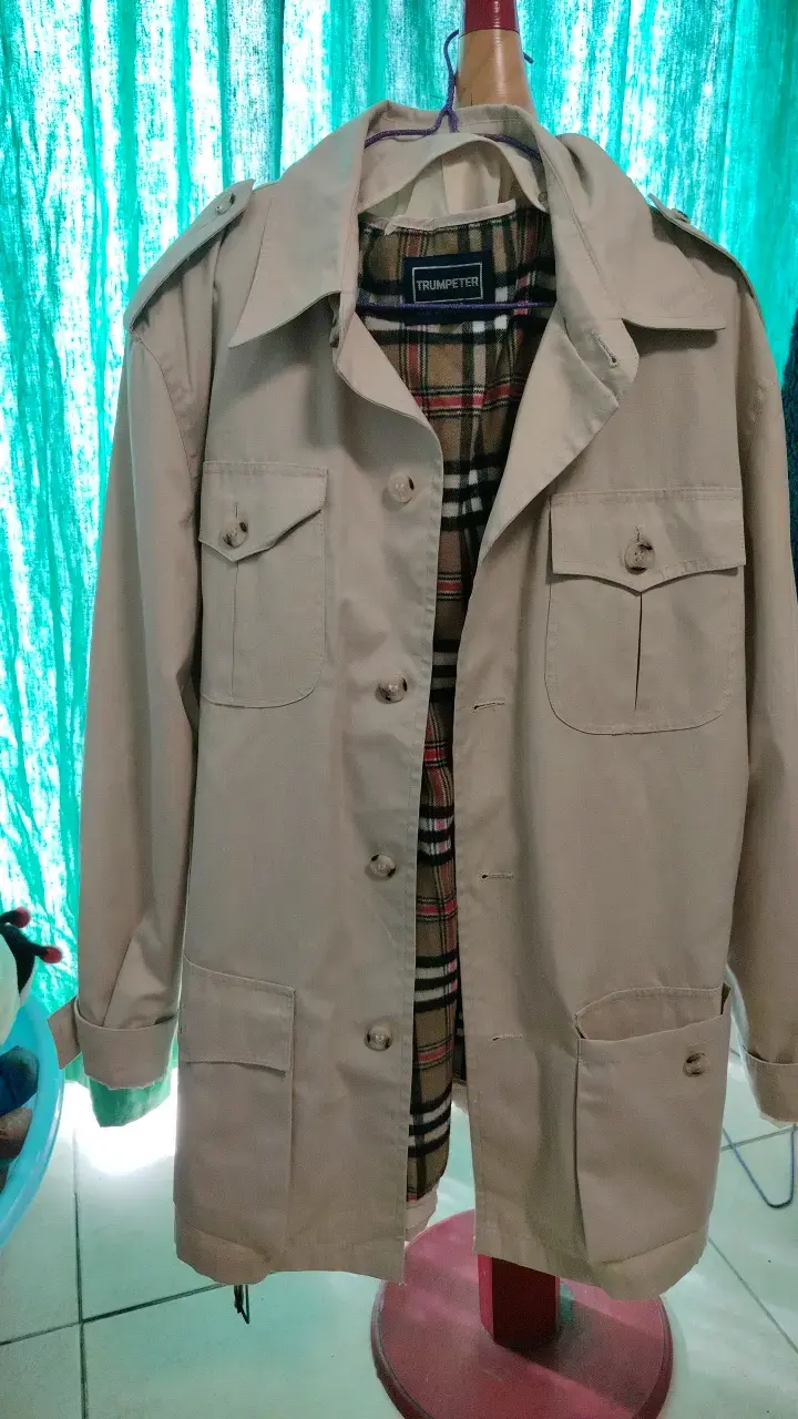 Chaqueta beige con forro a cuadros - 2