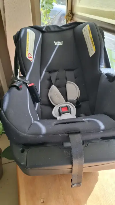 Silla de Auto para Bebé Britax Negra - miniatura 1