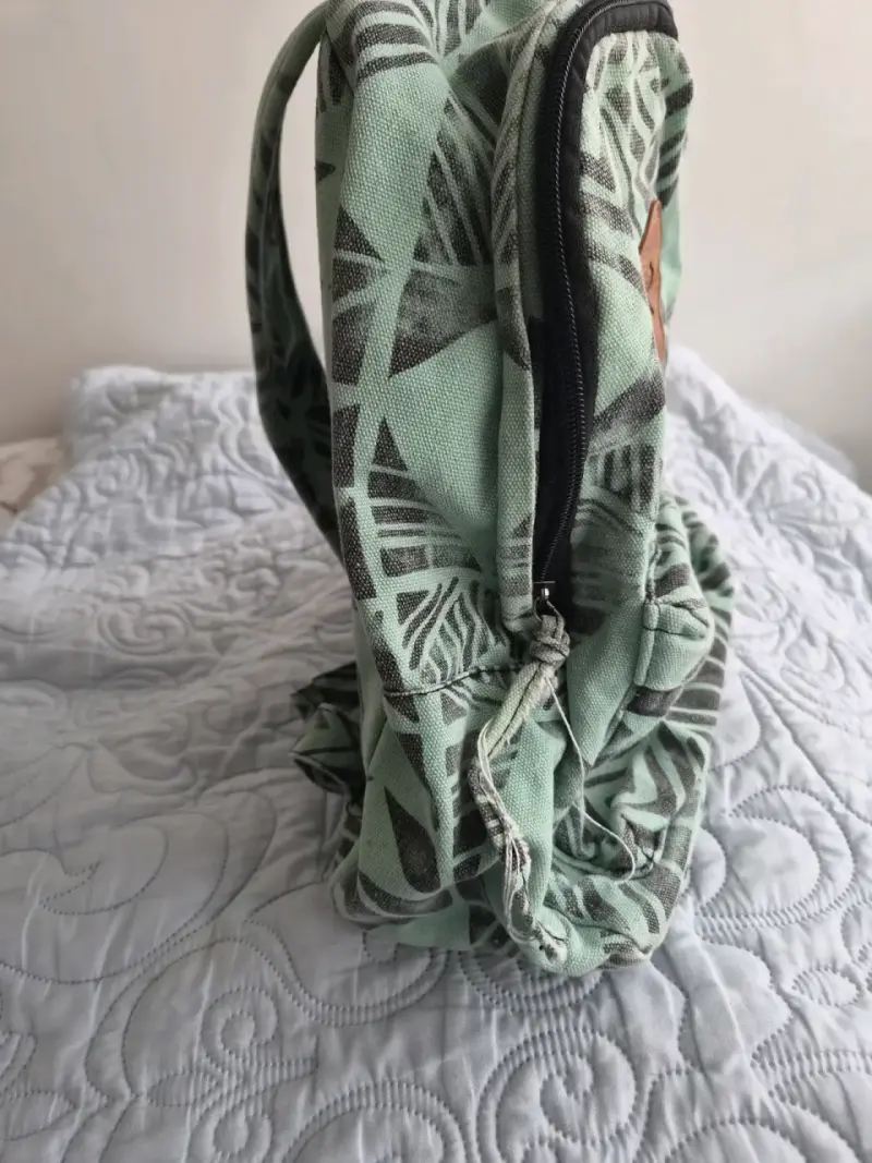 Mochila estampada con diseño geométri - 3