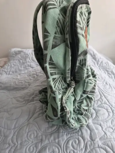 Mochila estampada con diseño geométri - miniatura 3