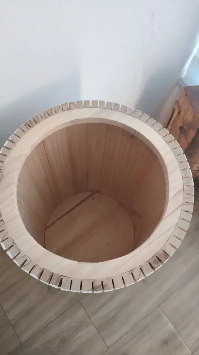 Canasto de madera blanco con tapa removible - miniatura 2
