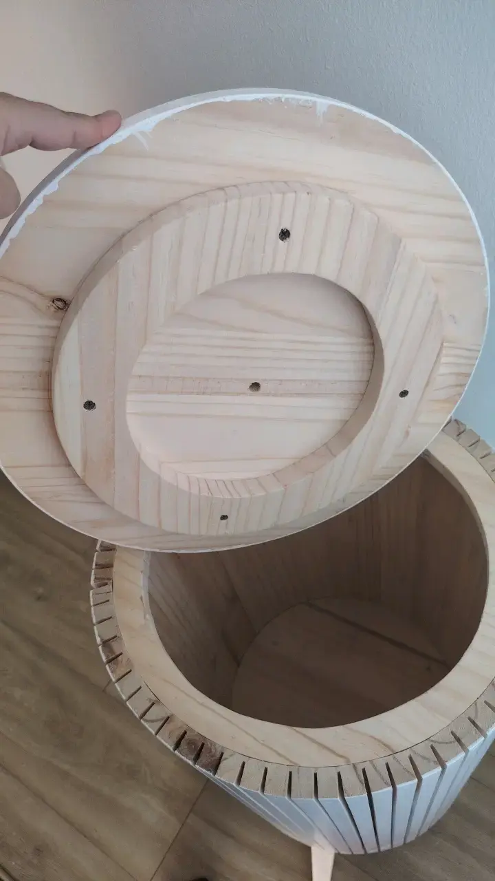 Canasto de madera blanco con tapa removible - 3
