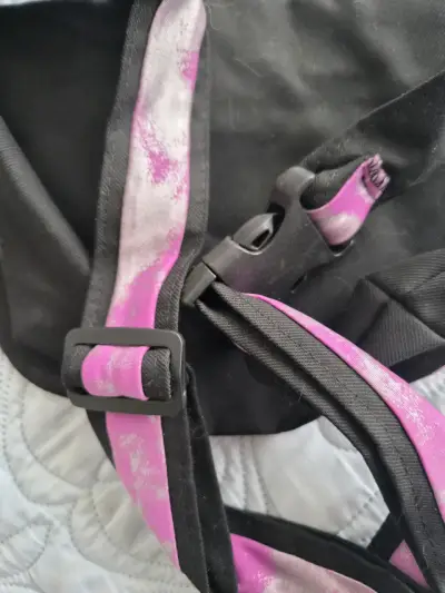 Riñonera unisex colorida con diseño único - miniatura 4