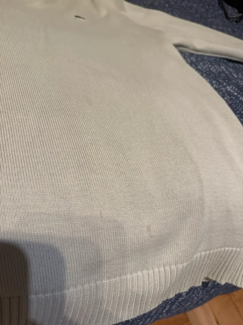 Suéter beige de hombre Lacoste en buen estado - 3