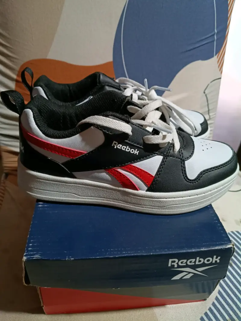 Zapatillas deportivas Reebok blancas y negras - 4