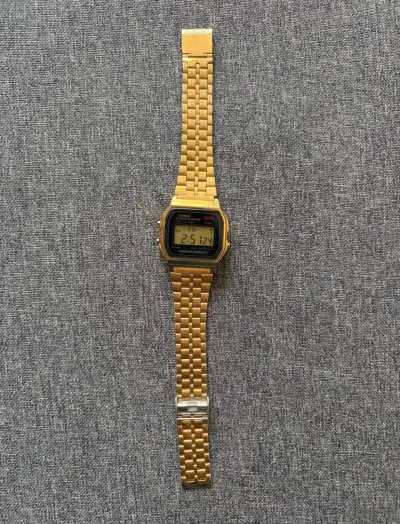 Reloj digital dorado Casio A159W - miniatura 3