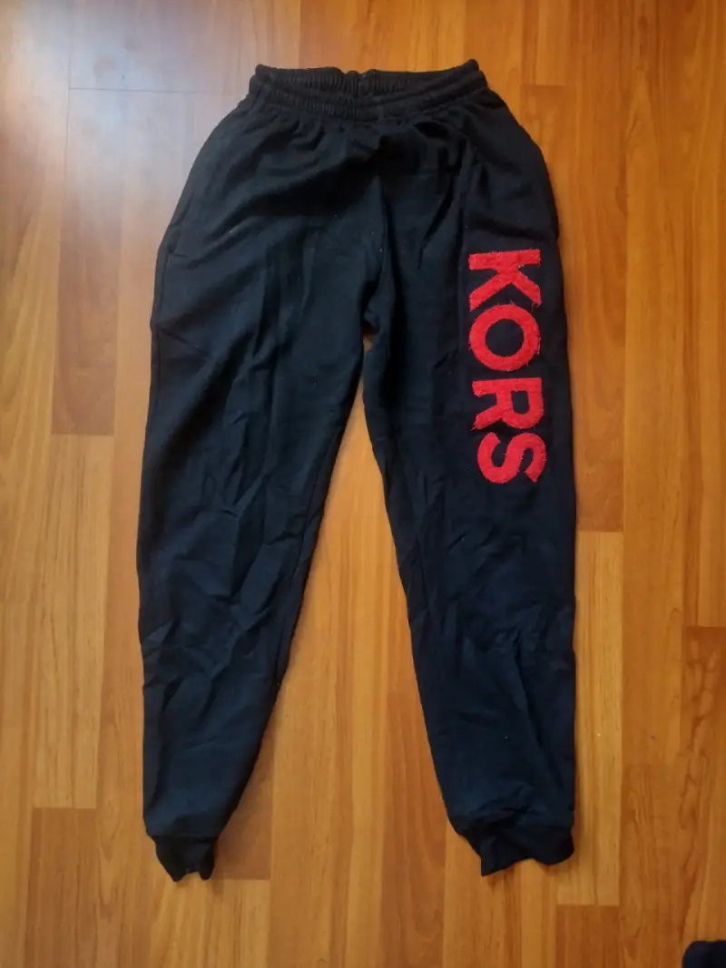 buzo kors