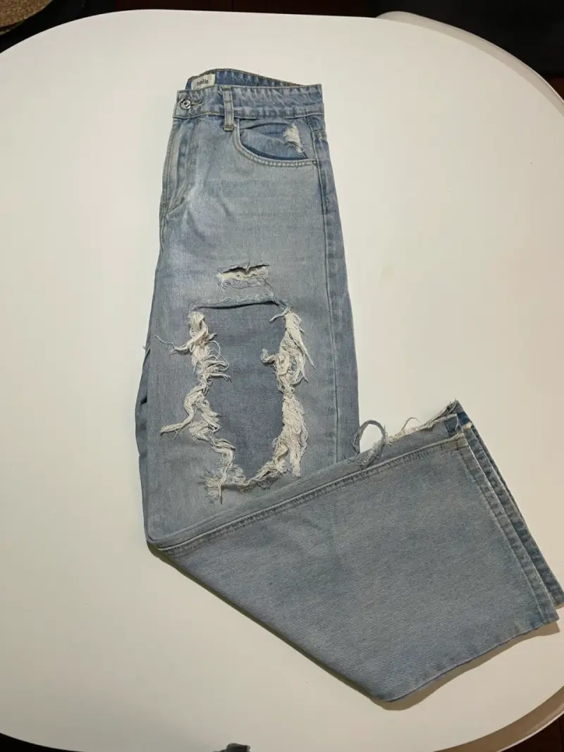 Jeans desgastados de mezclilla azul claro Sybilla - 5