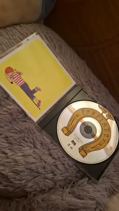 CD de música Porfiado de El Cuarteto de Nos - miniatura 4