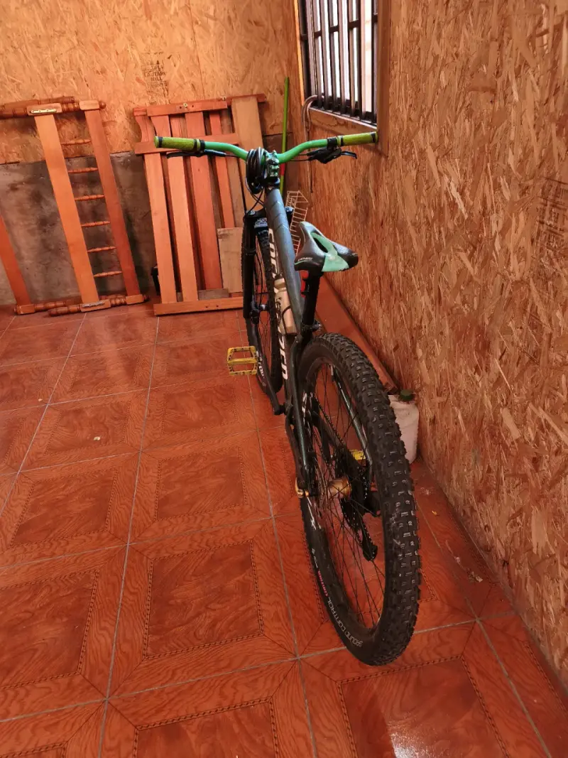 Bicicleta Specialized Rockhopper Expert verde - 4