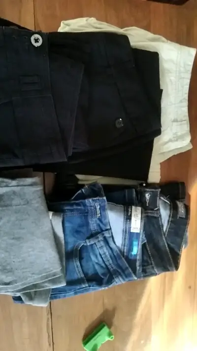 Lote de 4 pantalones y1 calza de mujer talla 34 36 - miniatura 1
