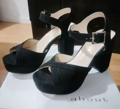Sandalias de Fiesta, tacón alto negras - miniatura 1