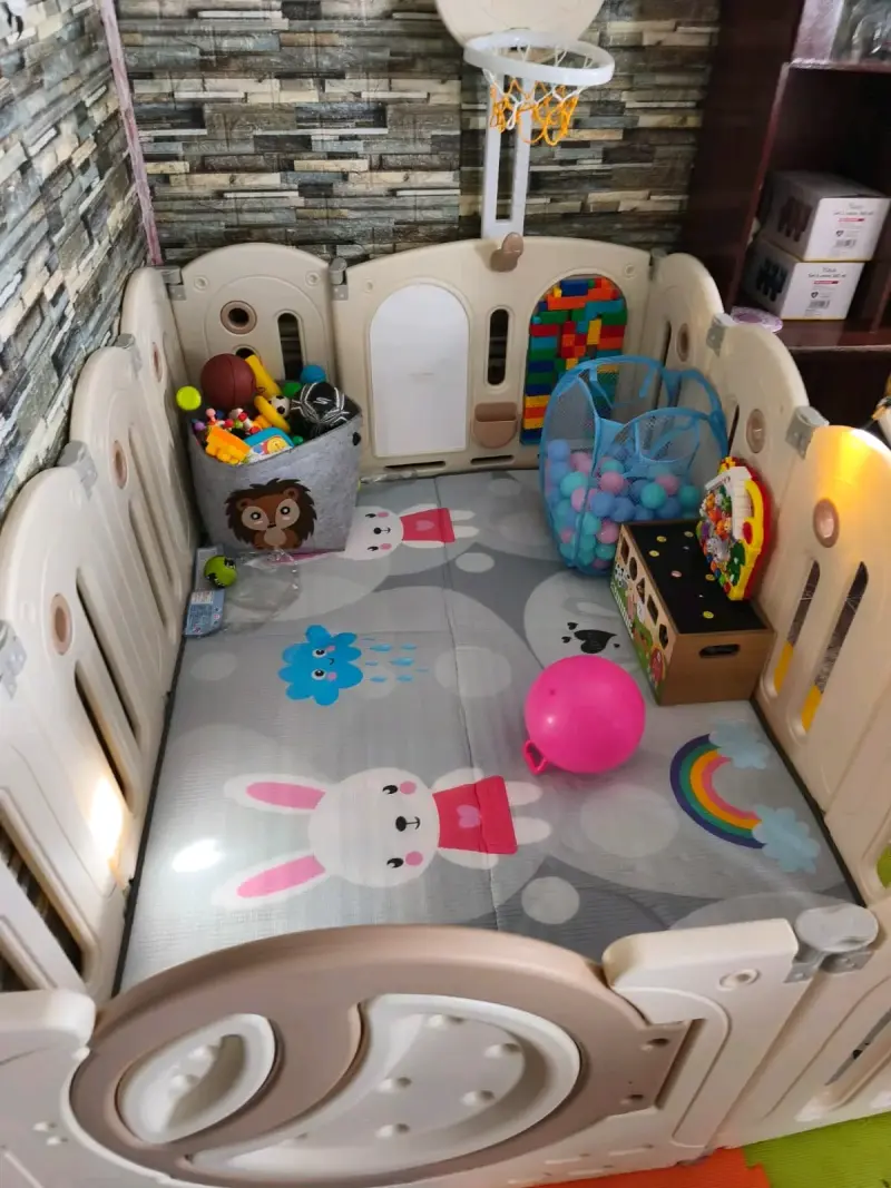Corral de Juegos Infantil