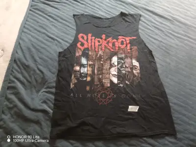 Polera sin mangas Slipknot negra con diseño - miniatura 1