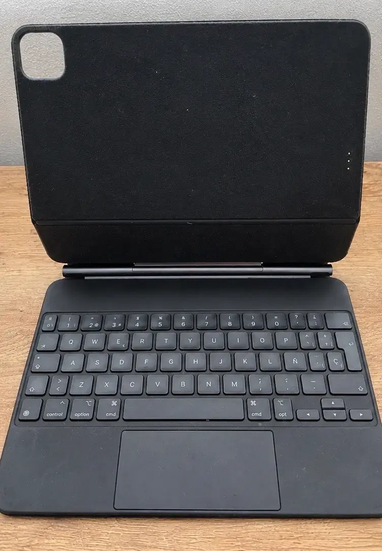 Apple Teclado Magic Keyboard negro para IPad 11 - 1
