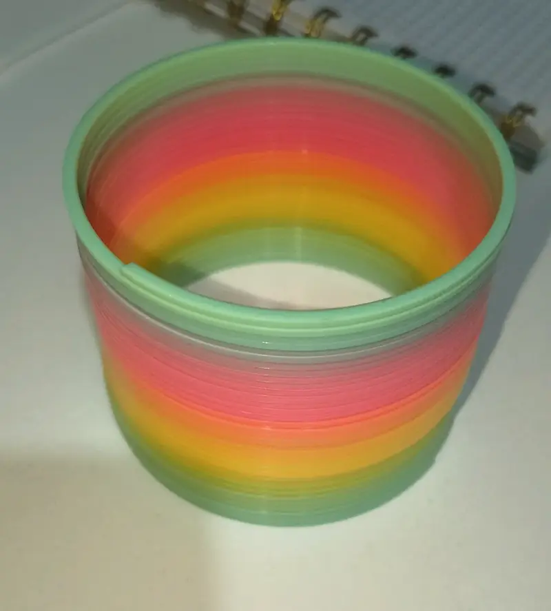 Resorte de Juguete Multicolor Arcoíris - 1
