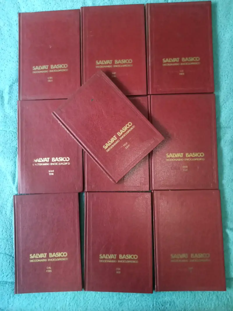 Colección de Diccionarios Enciclopédicos Salvat Básico