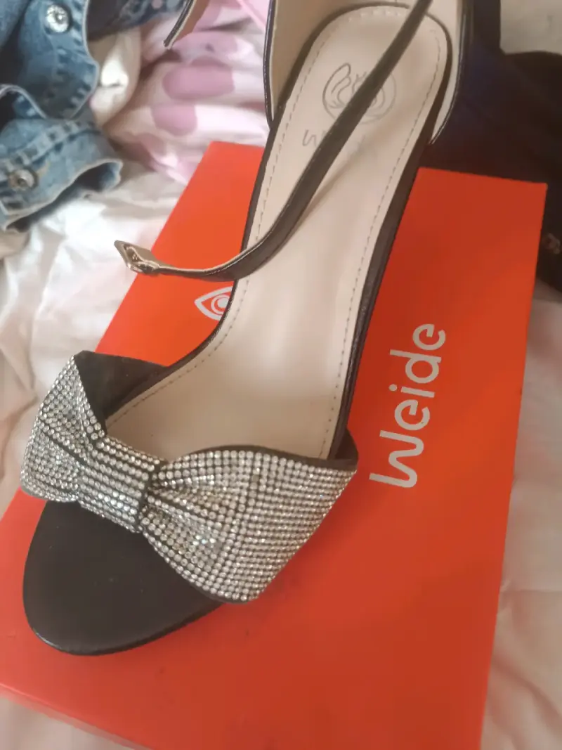 Sandalias de tacón con lazo brillante Weide - 1