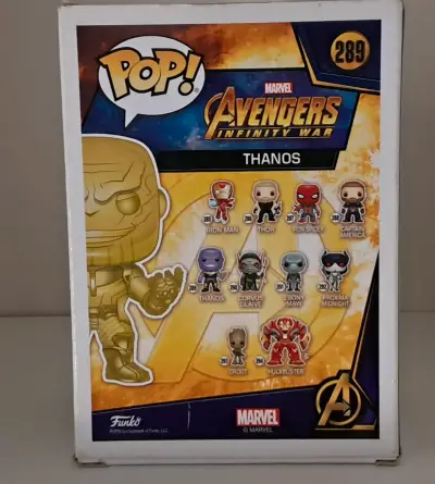Figura Funko Pop Thanos Dorada Edición Especial - miniatura 3